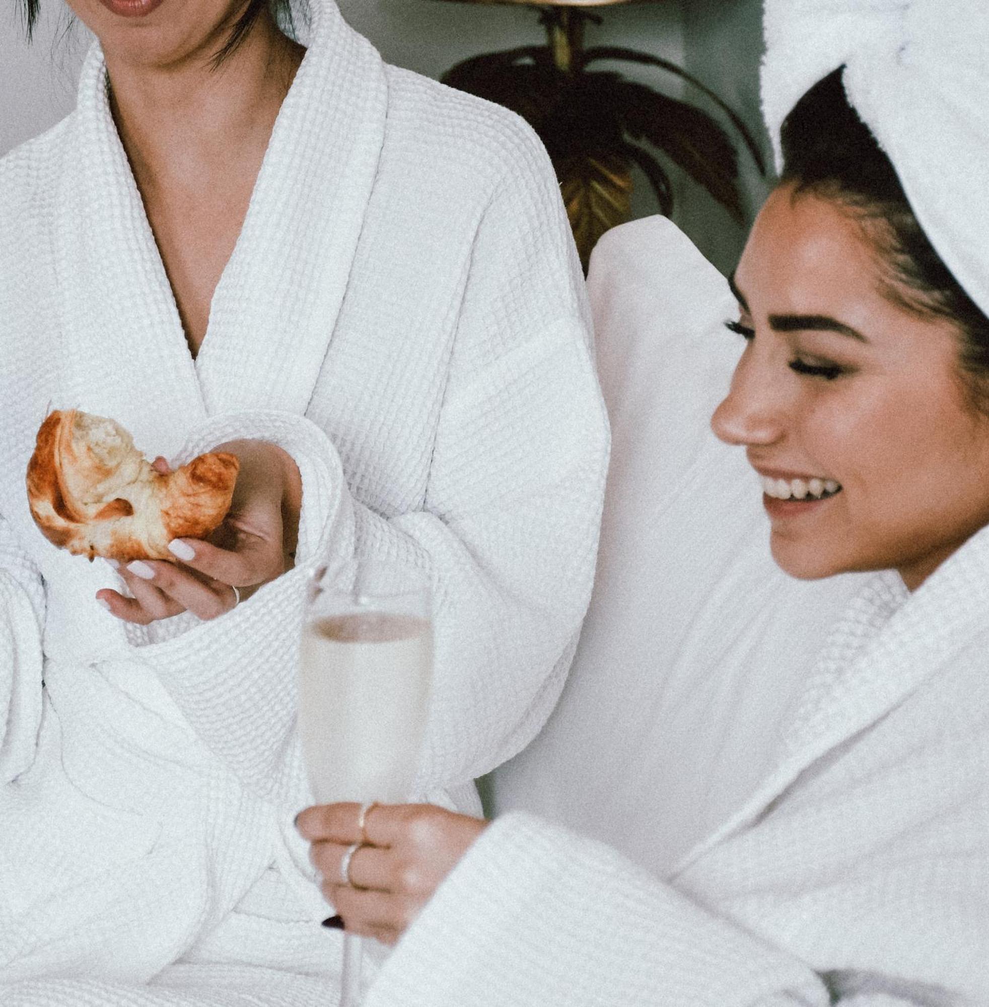 Hotel Me London By Melia - Covent Garden Esterno foto Guests at the 2019 Cannes Film Festival