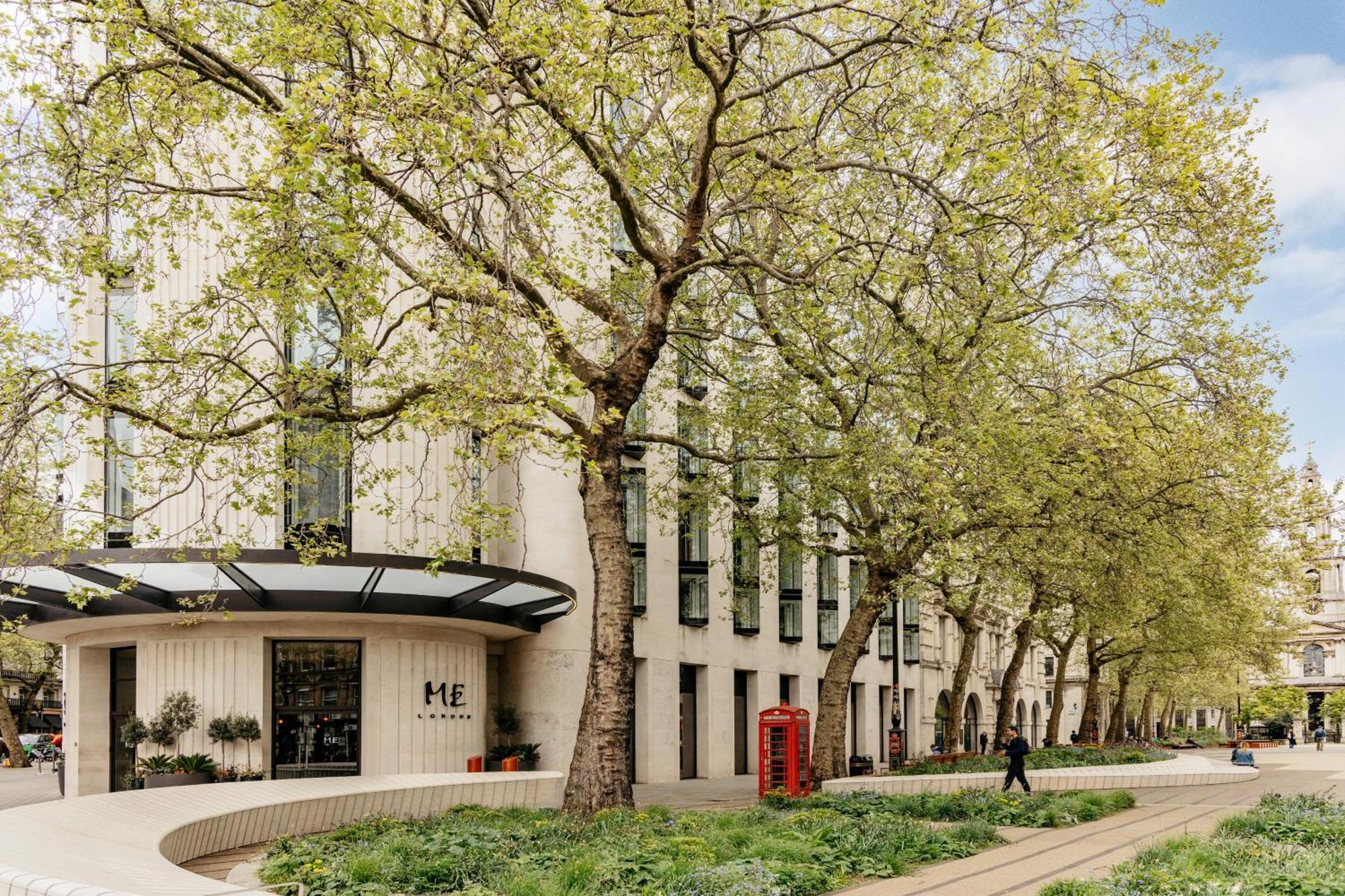 Hotel Me London By Melia - Covent Garden Esterno foto The London Business School