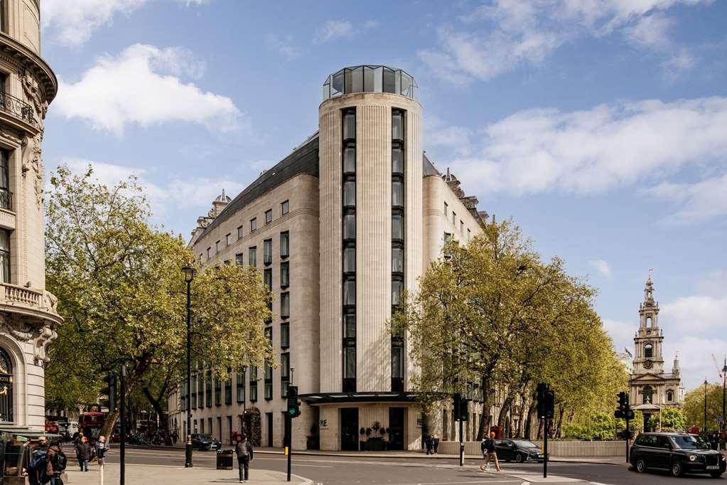 Hotel Me London By Melia - Covent Garden Esterno foto The main entrance of the Supreme Court of the United Kingdom, on Parliament Square, London